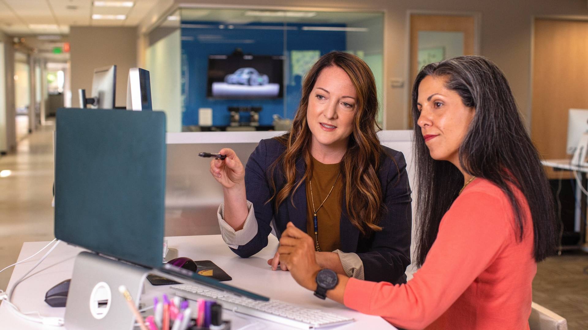 Most Experience and Skilled all Employes to Improve management